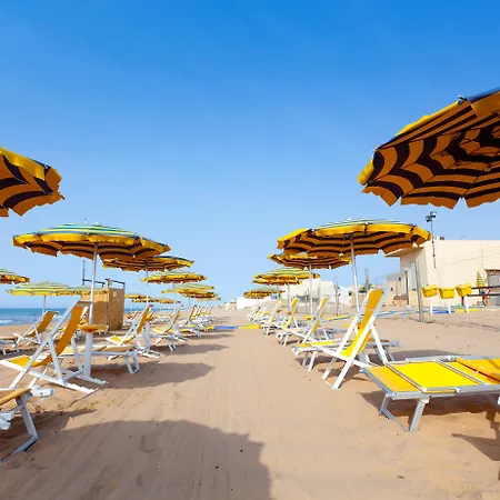 Triscinamare 3*