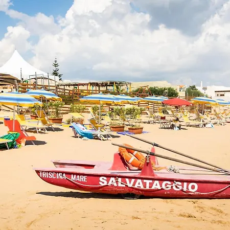 Triscinamare Hotel