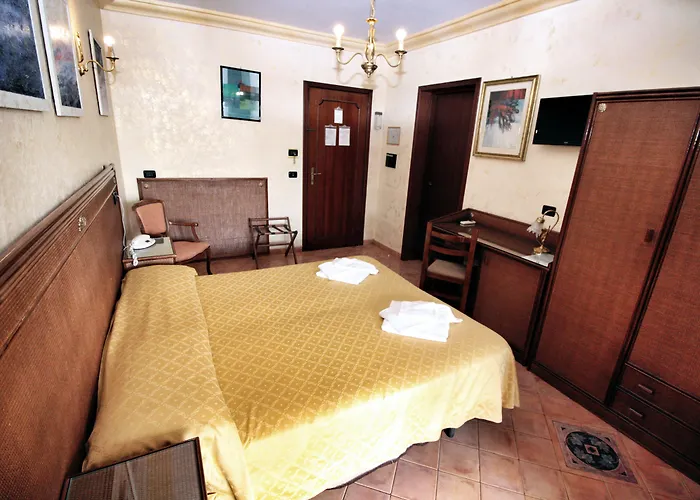 Triscinamare Hotel