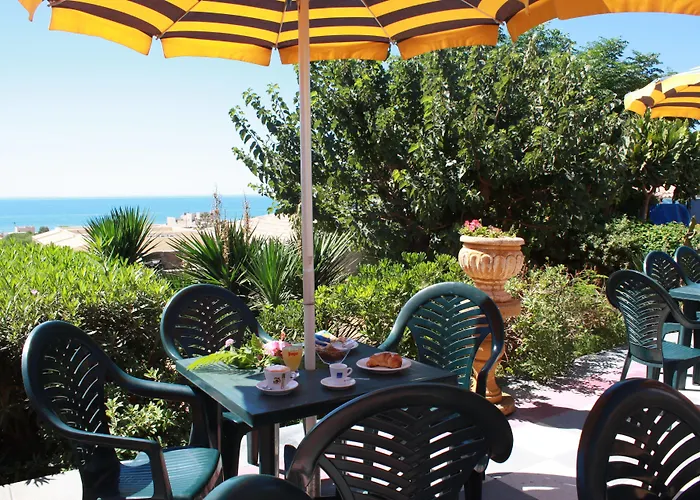 Triscinamare Hotel