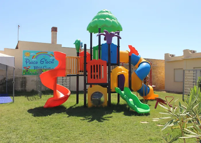 Triscinamare Hotel