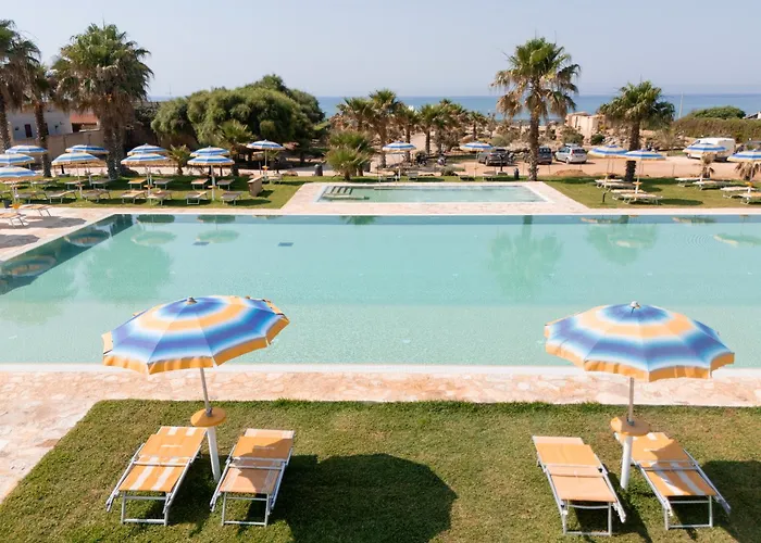Hotel Triscinamare 3*